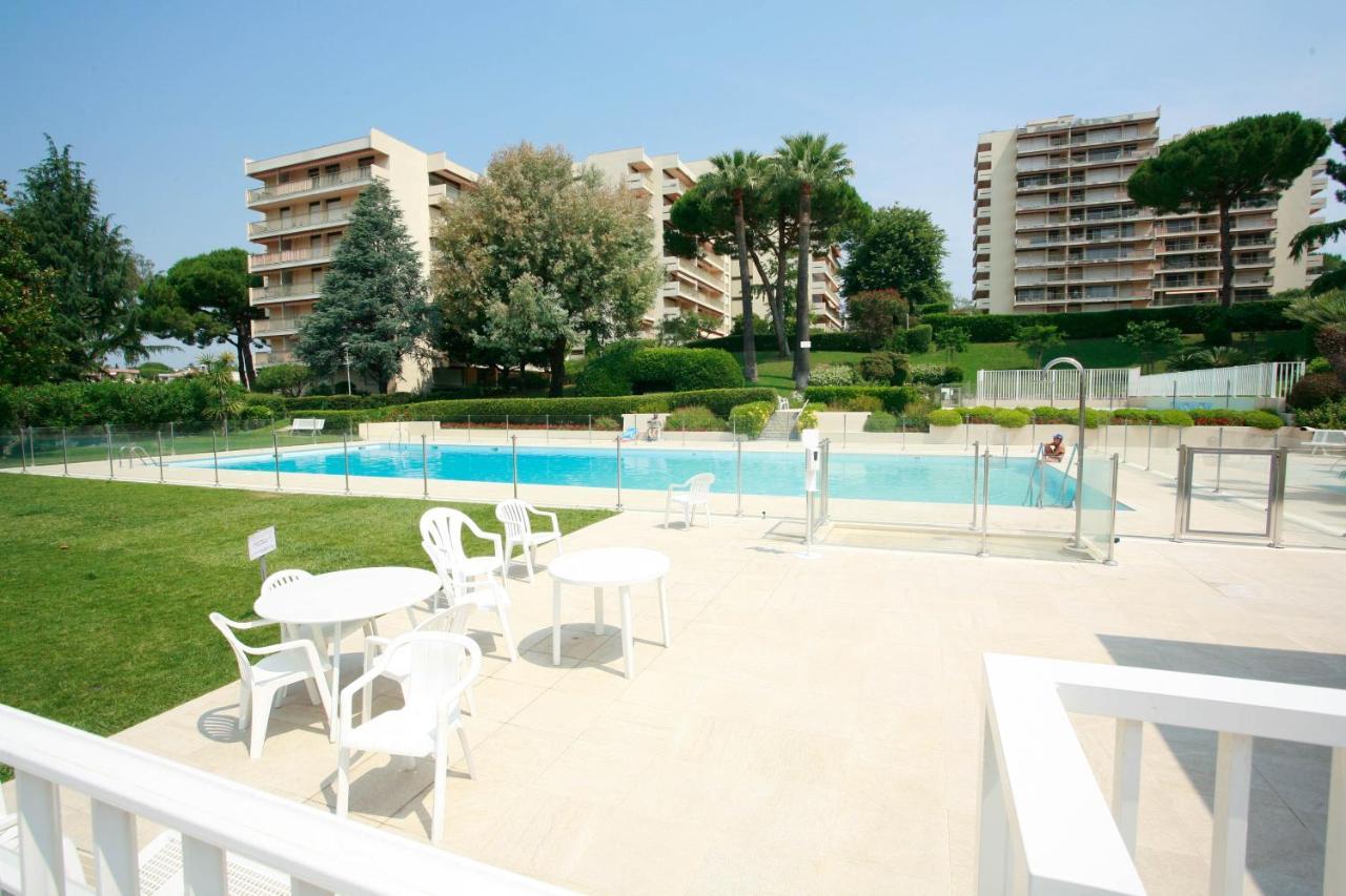 Magniolias - Residence Calme Avec Piscine, Tennis & Jardin Antibes Exteriör bild